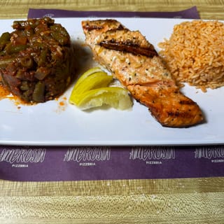 Grilled Salmon Dinner